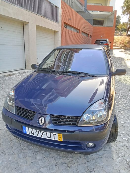 Renault clio versão bilaboing