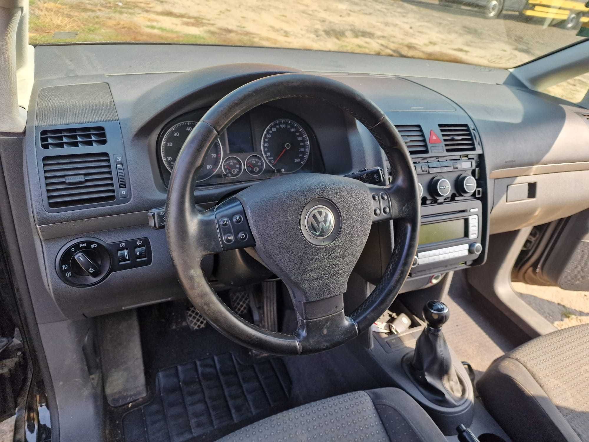 vw touran 2.0 fsi 150 km BLX LAK L041  GQL samochód na części