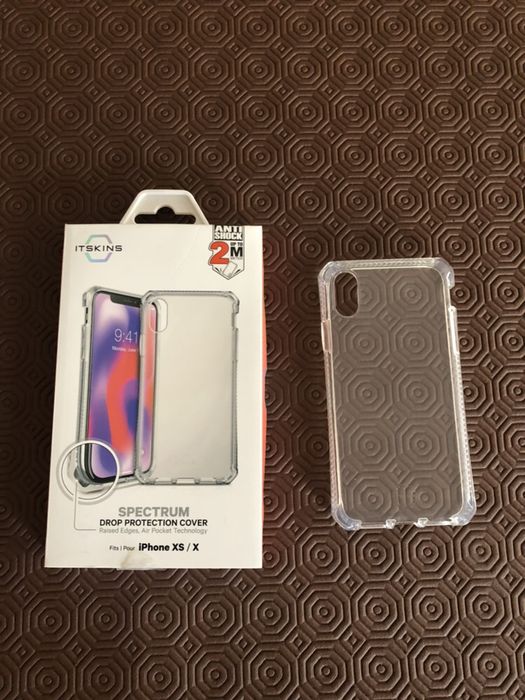 Capas IPhone 8 e 10 + suportes carro