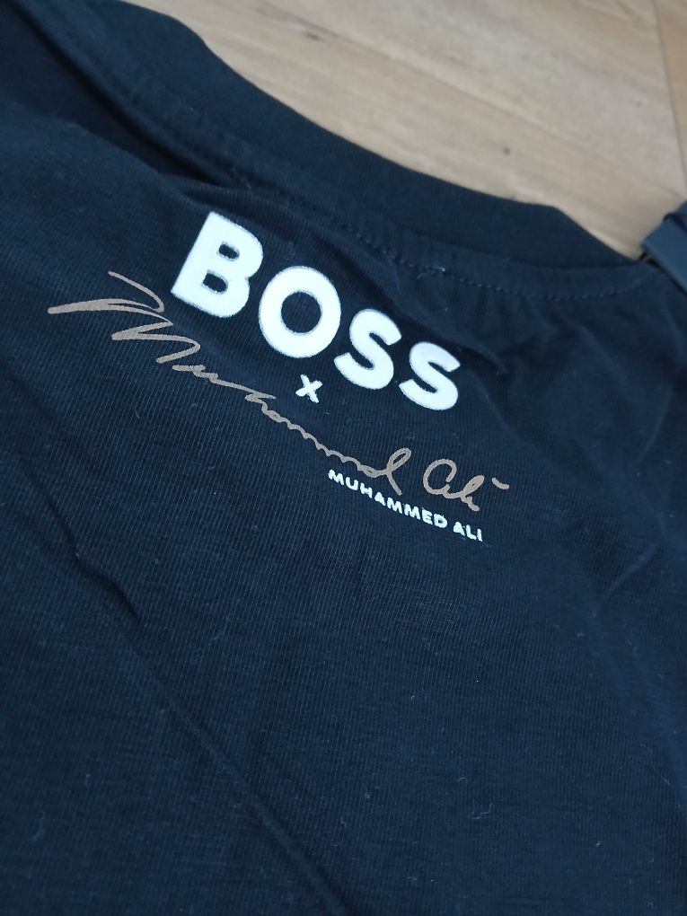 Czarna koszulka męska Boss XL-XXL