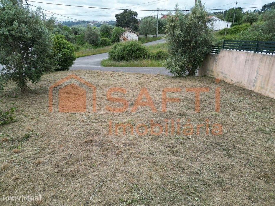 Terreno Urbano com 743m² em Chainça, Abrantes