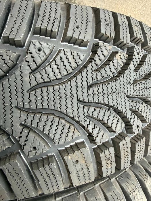 225/45 R17 новые зимние