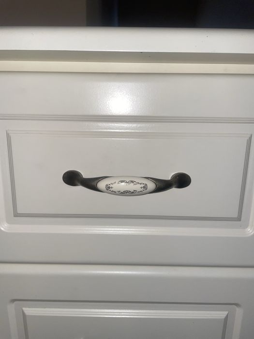 Письмовий стіл в стилі прованс