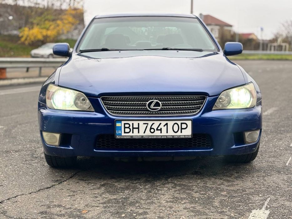 Lexus IS 200 Automatic