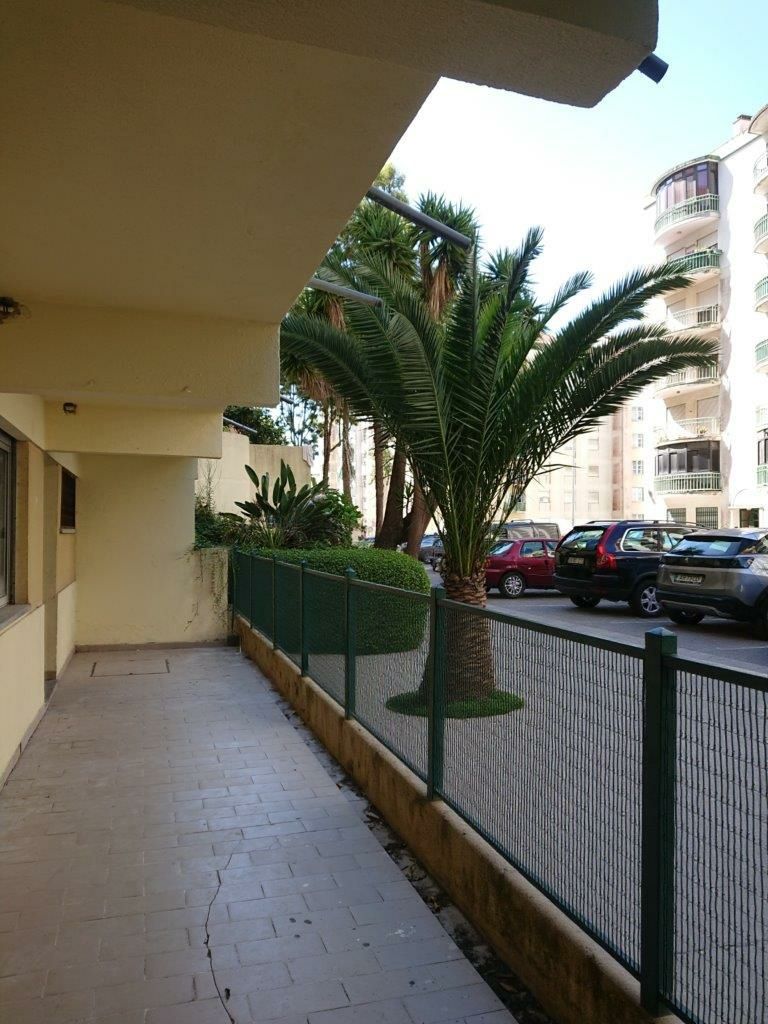 Apartamento T1 - Viável T2 - T1+1 Suite - Tapada das Mercês Sintra