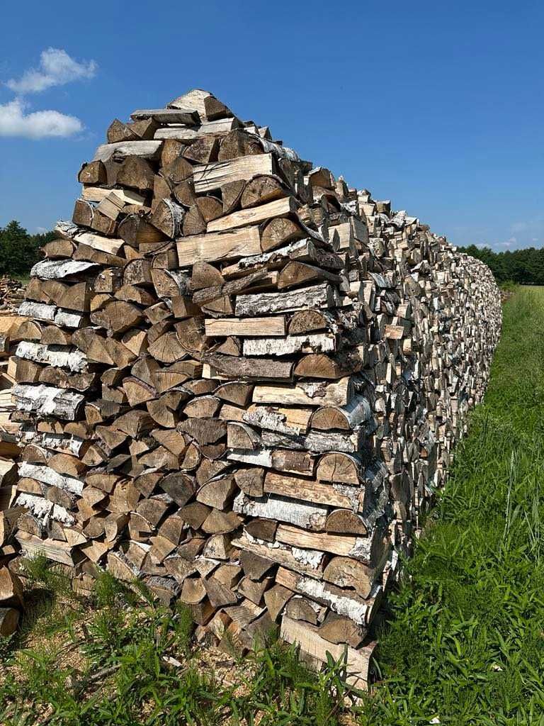 UKŁADANE SUCHE DREWNO opałowe kominkowe