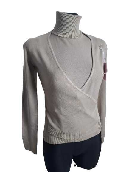 Beżowy komplet z golfem (679)