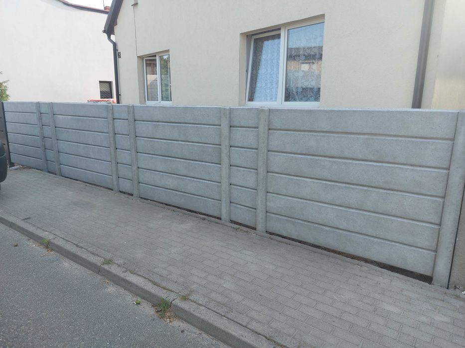 Nowoczesne ogrodzenia betonowe, palisada