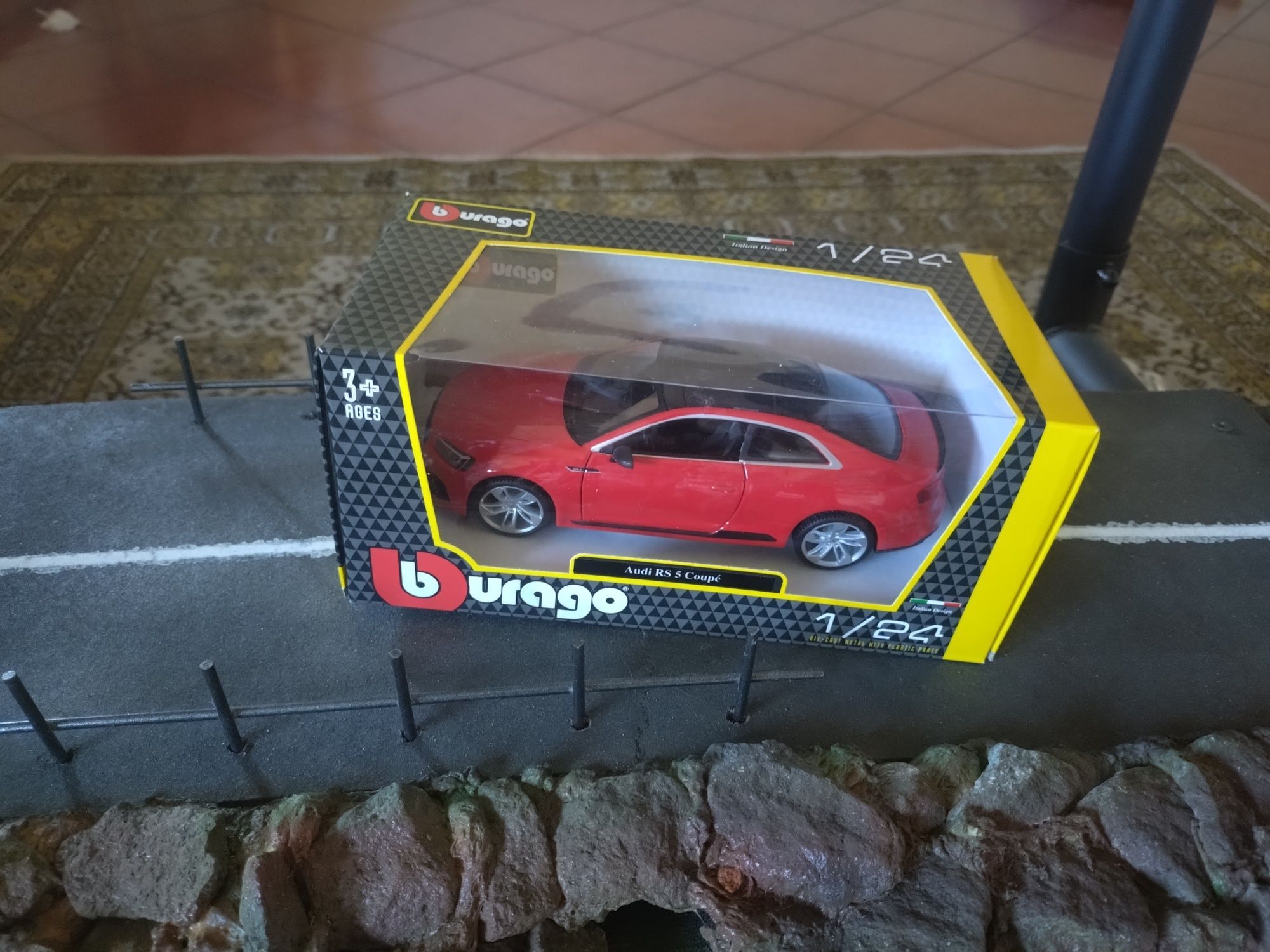 Audi RS5 Coupé - Bburago 1/24
