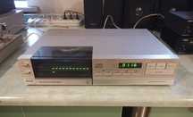 Odtwarzacz Philips CD 303