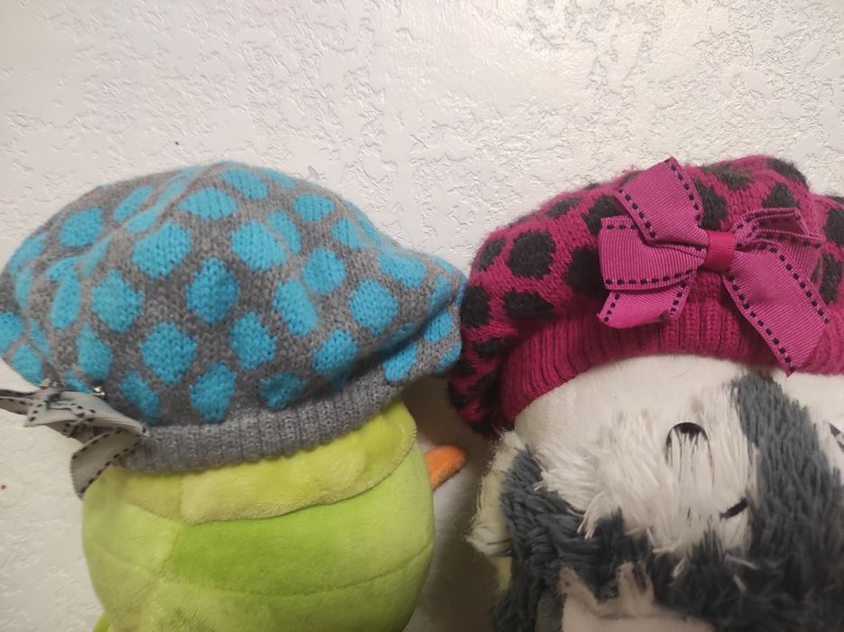 Берети нові фірмові