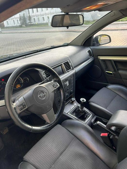 Opel Vectra C 1.9 cdti COSMO