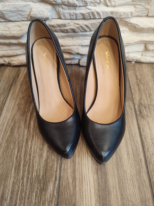 Czarne szpilki, czółenka eko skóra WYPRZEDAŻ SZAFY