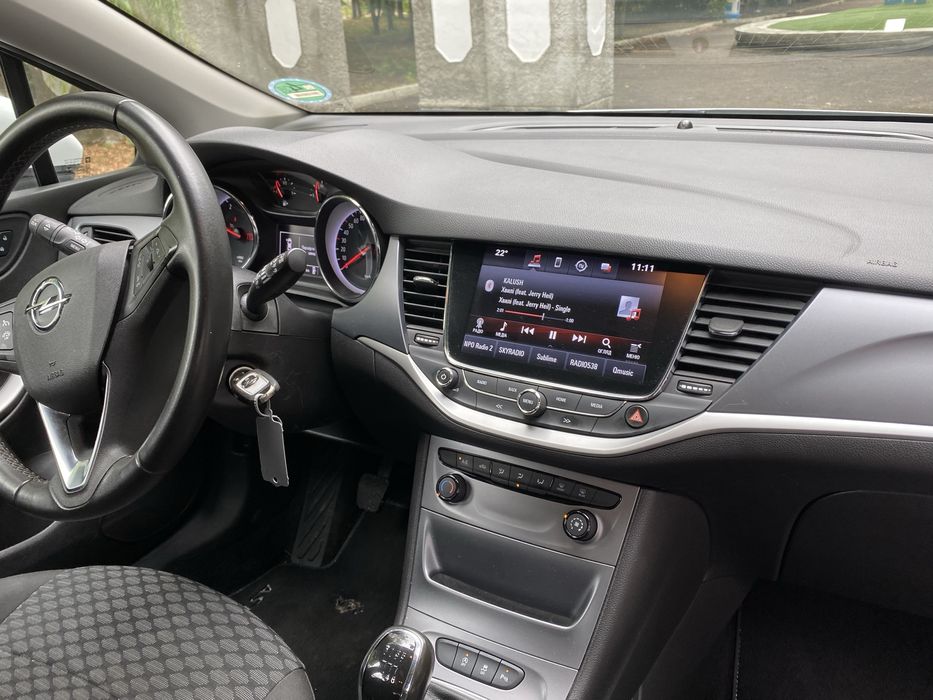 Продам OPEL ASTRA 2018 рік