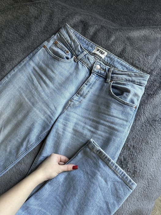 Джинси прямі, розмір S