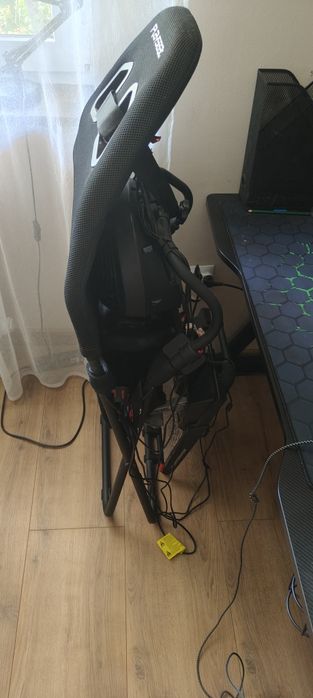 Thrustmaster TX Leather Edition + Pedały TLCM + Playseat Challange.