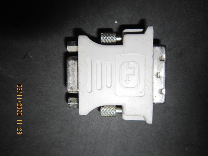 Продам недорого переходник DVI ↔ VGA.