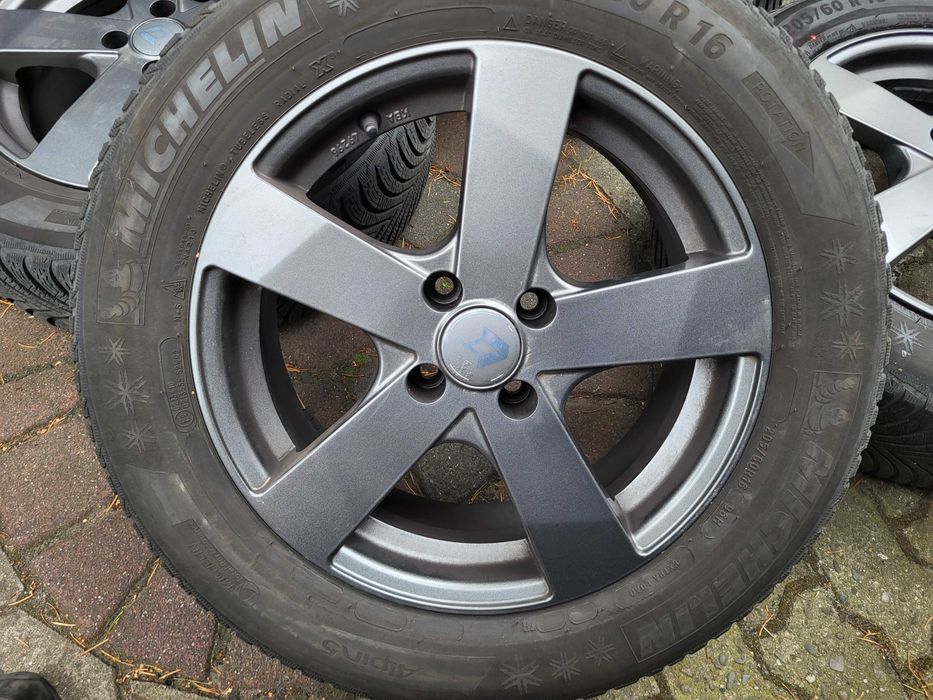 Koła 16" 4x100 Renault Captur Scenic Dacia Sandero Stepway Jogger