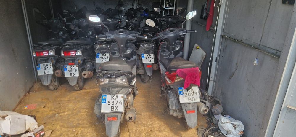 Продаю срочно скутеры 125-150 кубов состояние 8500грн