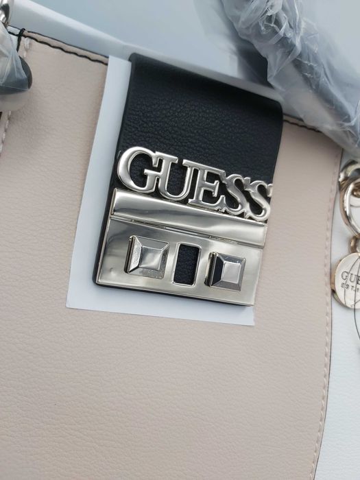 NOWA outletowa torebka GUESS torba shopperka elegancka kuferek