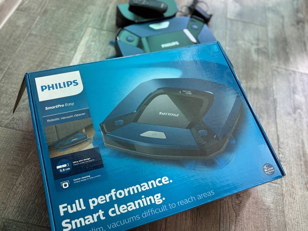 Робот-пилосос Philips FC8792 SmartPro Easy Б/В