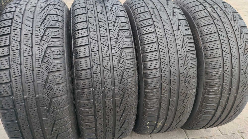 Koła Zimowe Mercedes Vito V klasa Viano 225/55/17 Pirelli