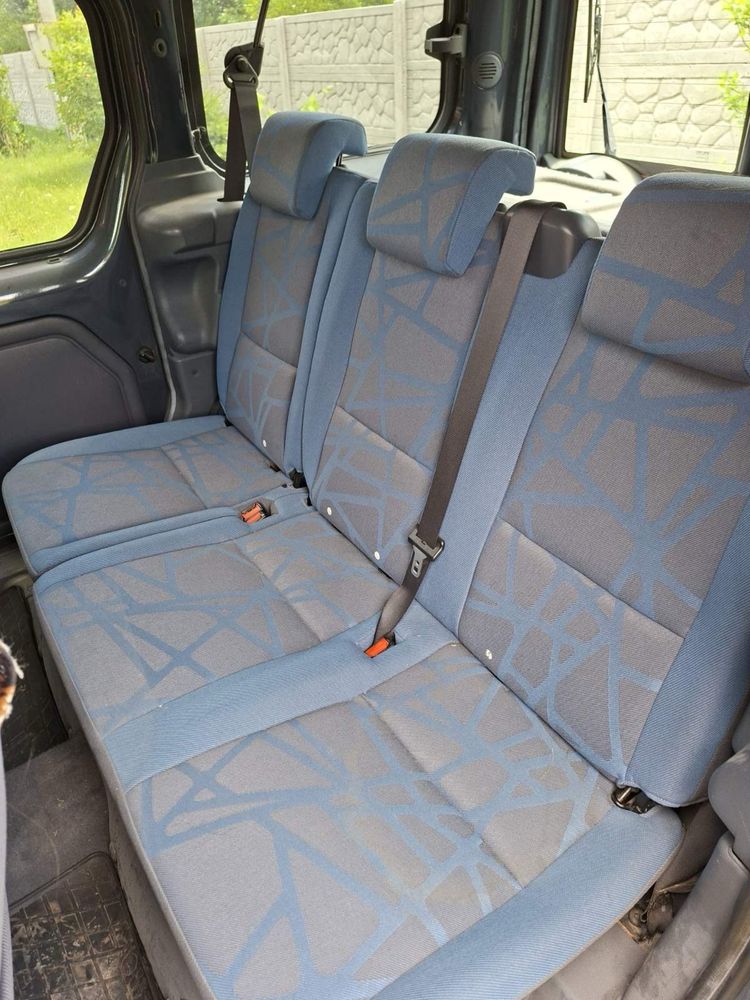 Ford Tourneo Connect 2012