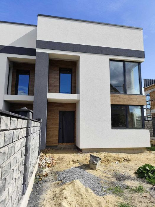 Продам стильний котедж !! Район жк на Щасливому!!!