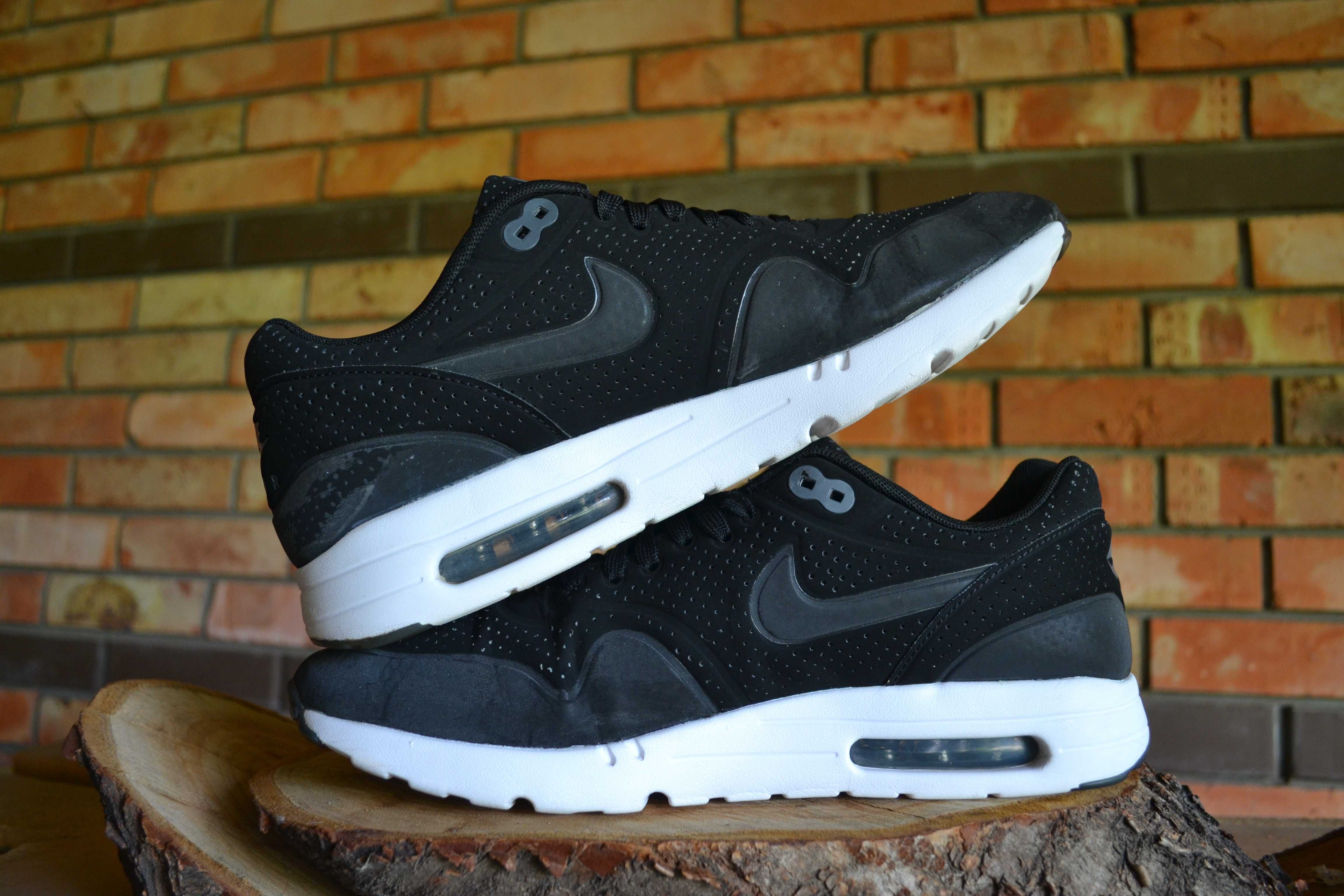 Кроссовки Nike Air Max 90 Оригинал  Размер 43 Стелька 27.5 см