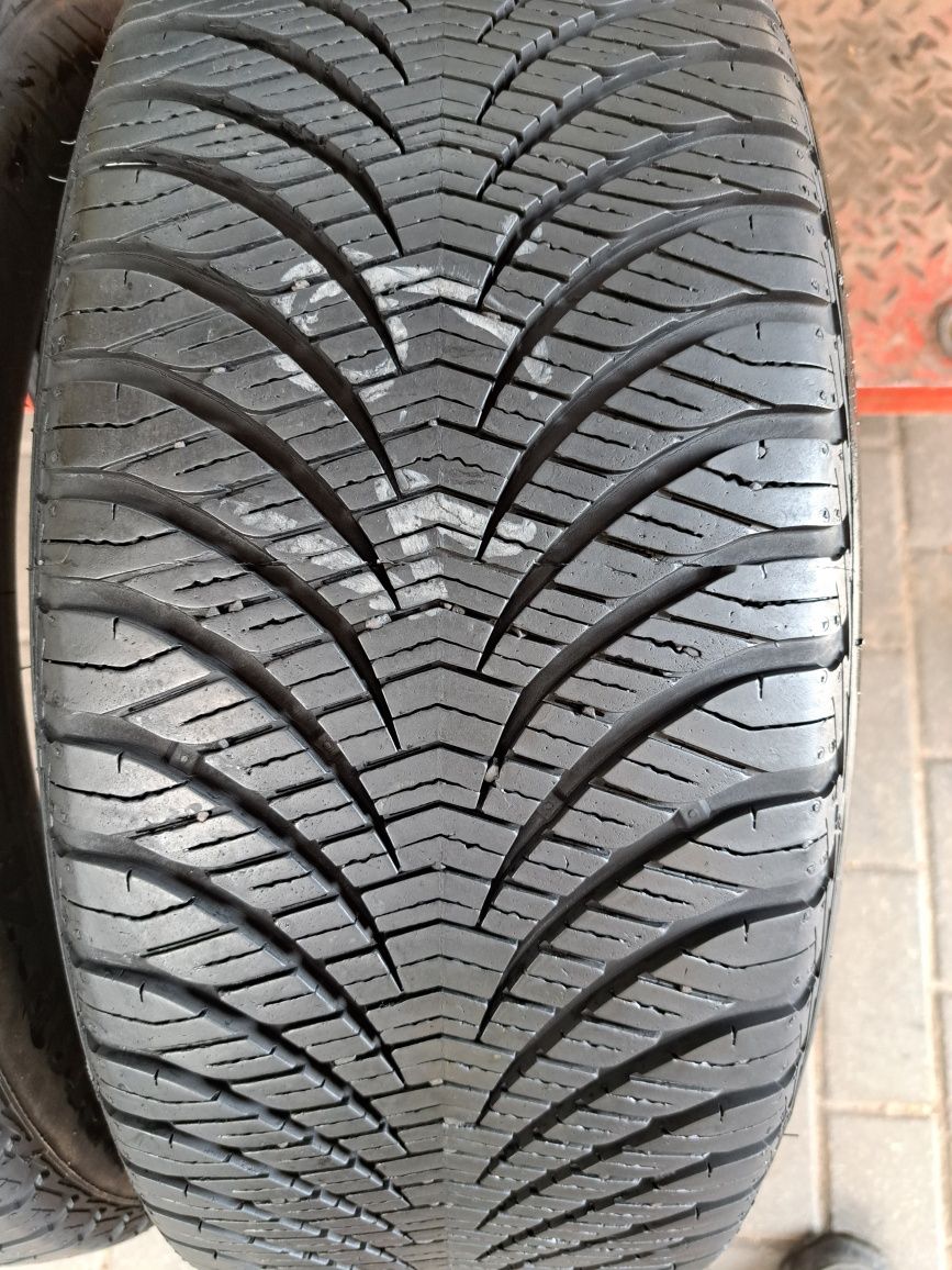 225/55r17 Goodyear Vector4Sesons 2szt 2021r