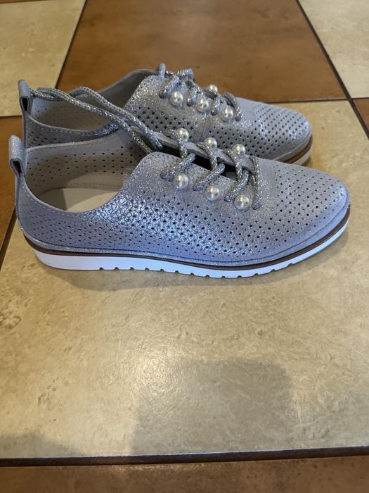 Нові туфлі але продаю як б/у