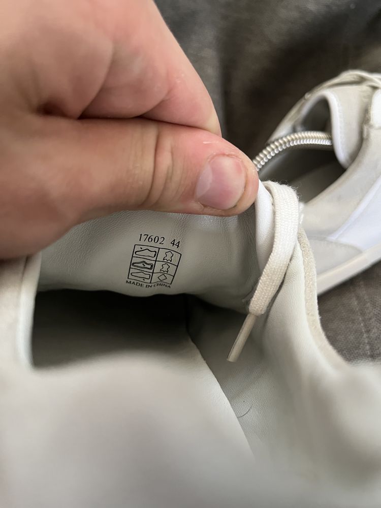 Кросівки HUGO BOSS 44 28 кроссовки босс шкіряні кеди