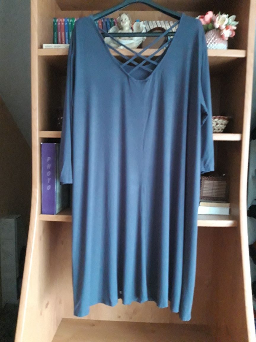 Śliczna mini trapezowa sukienka plus size roz. 52/54/56  3XL  Janina