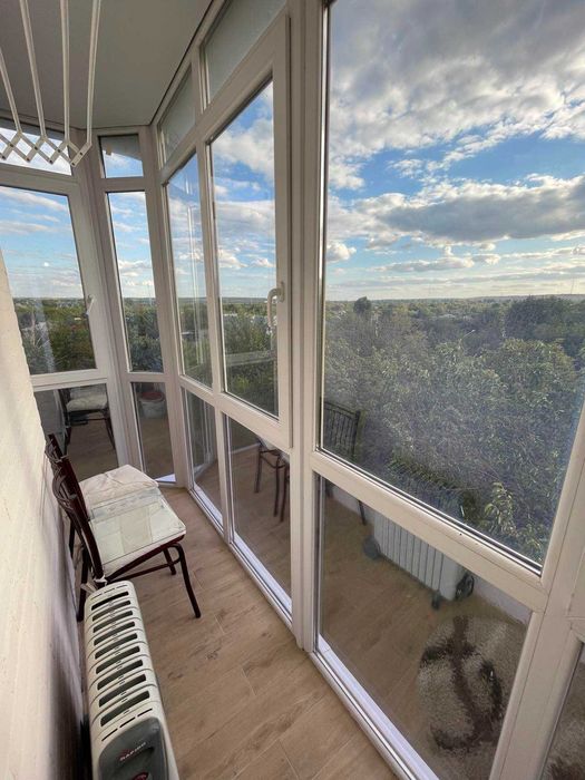 Продается 2-комнатная квартира в центре, ул. Свободы.