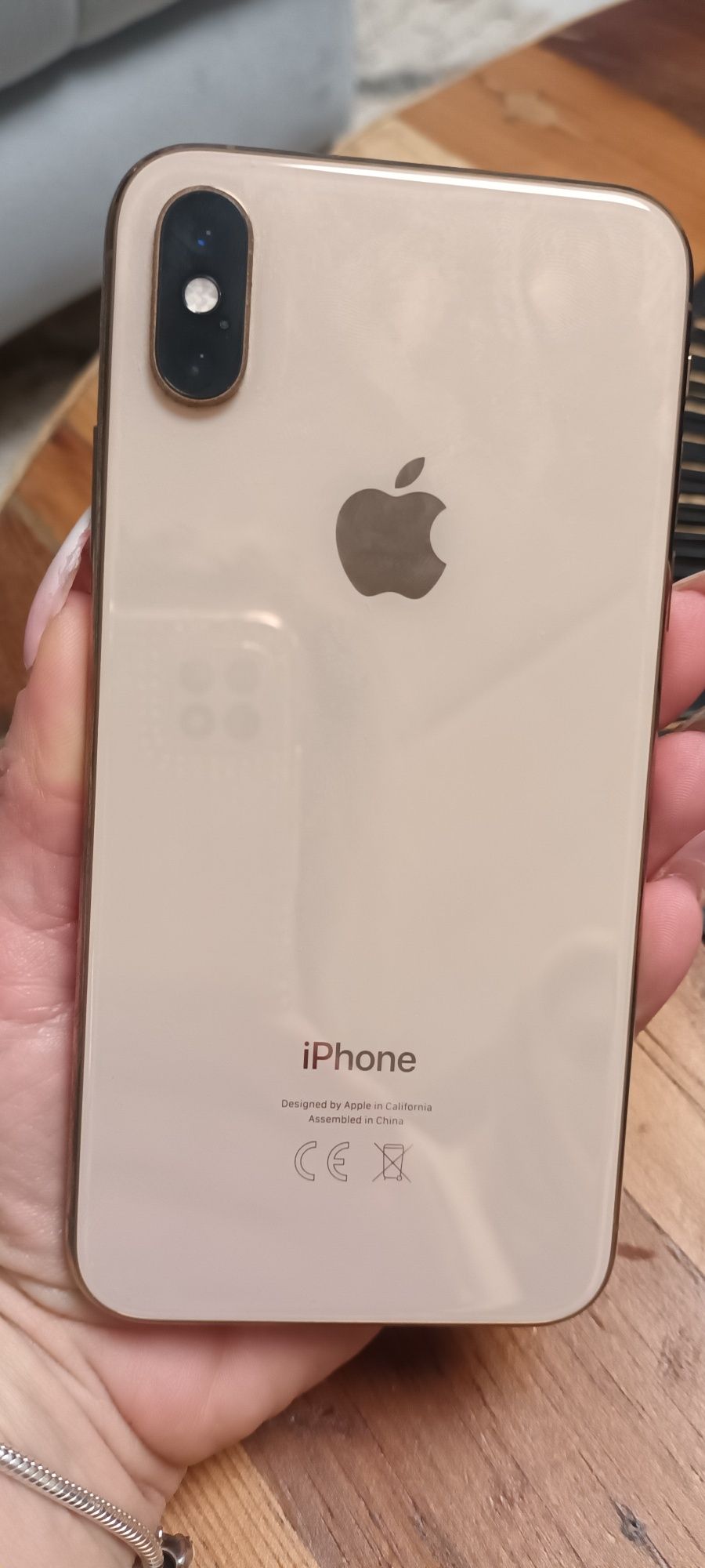 Iphone xs Gold 64 gb