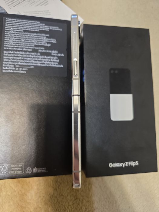 Samsung Z Flip 5 5G 8/256Gb Mint (SM-F731B)