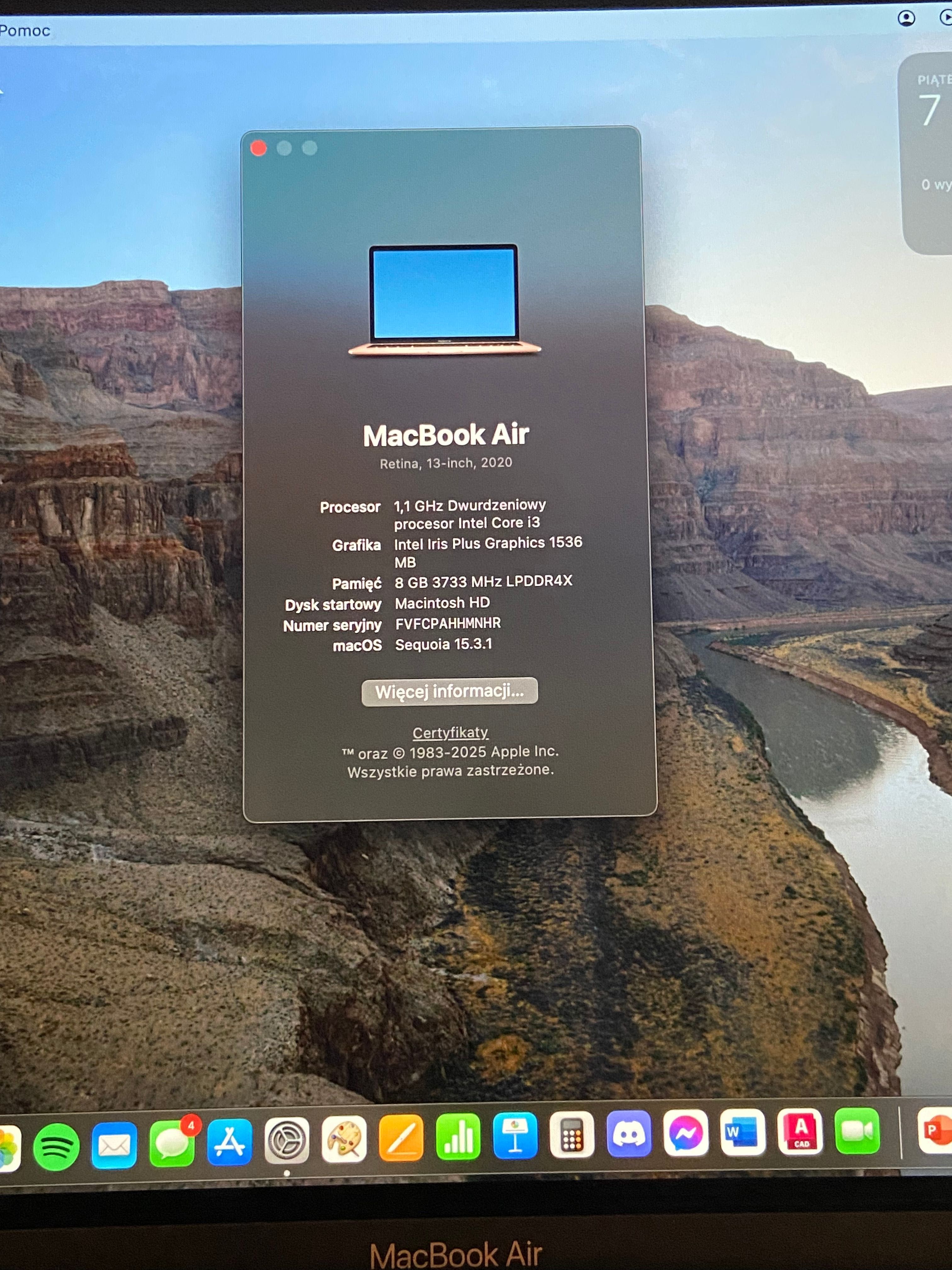 MacBook Air 13'' 2020 Retina 8 GB / 256 GB złoty