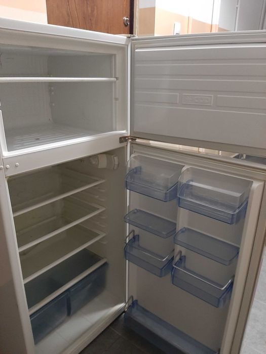 Lodówka używana no frost