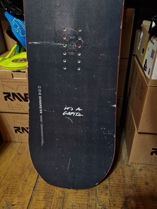 Deska snowboardowa Capita Urgonnabok 149 cm snowboard