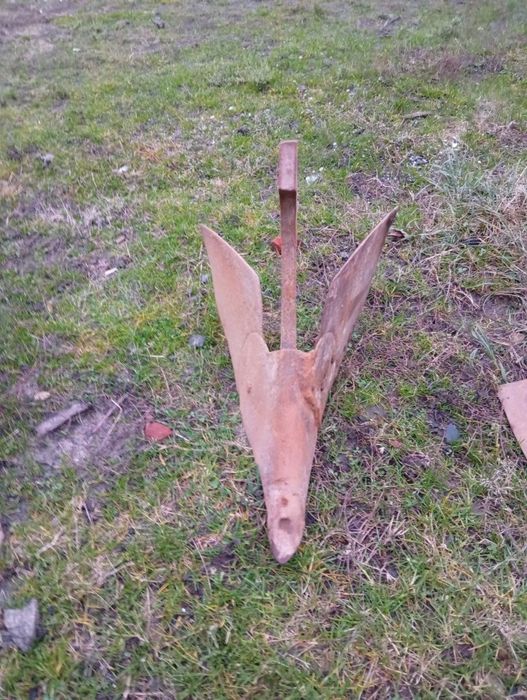 Окучники ,корпус плуга