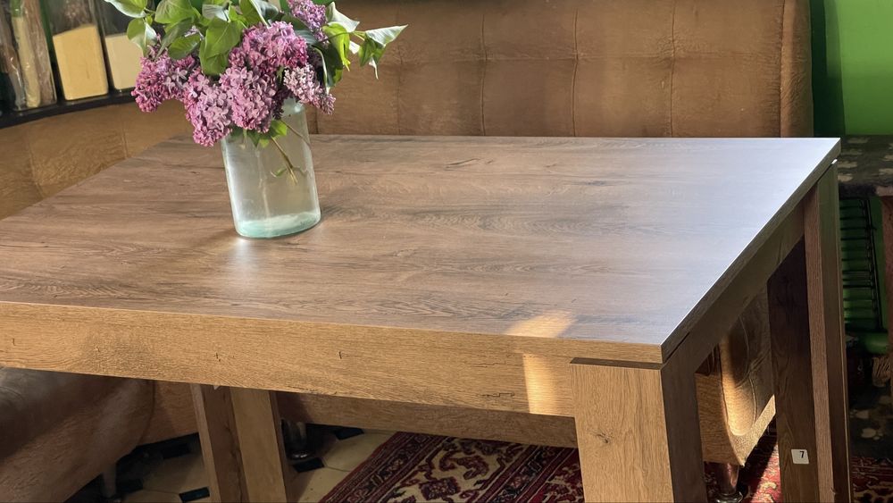 Продам стол,хорошее состояние