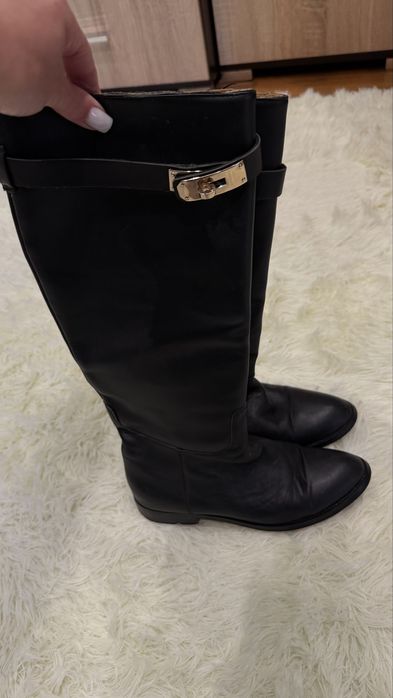 Чоботи з заміника