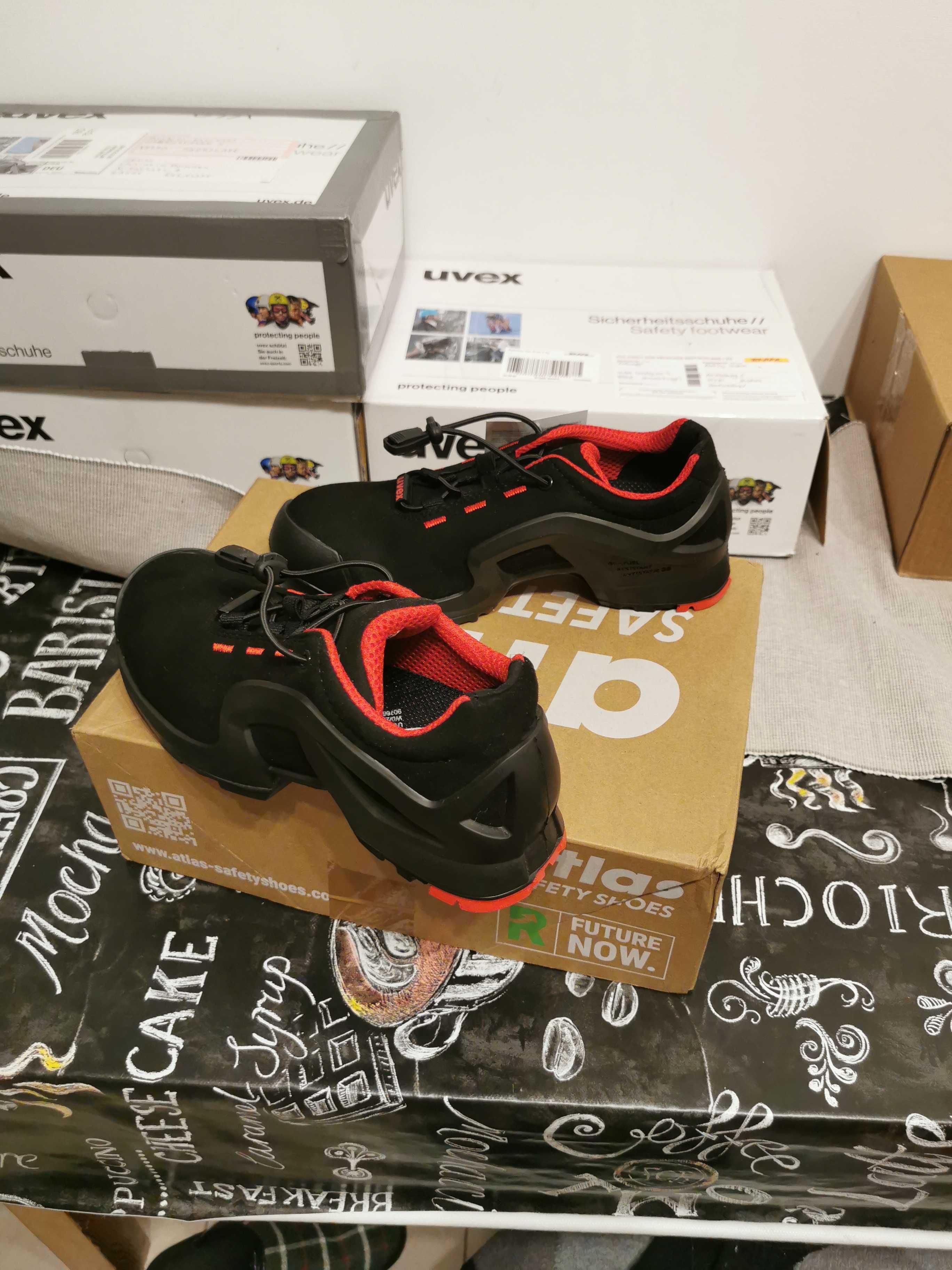 Buty robocze Uvex S3 SRC rozmiar 38