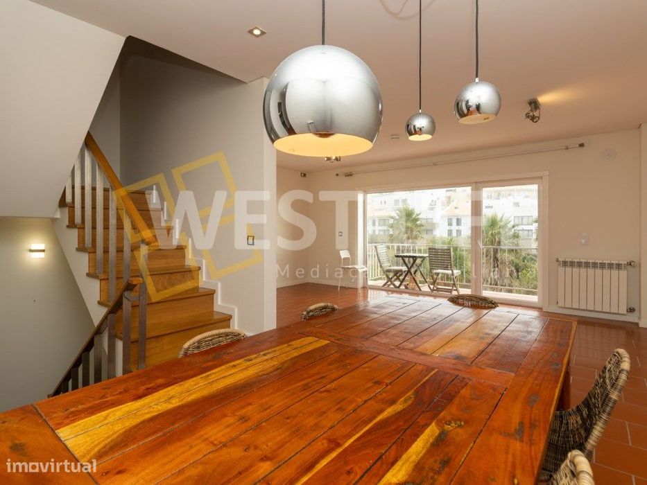 Moradia T5 em condomínio fechado- Vista de mar deslumbrante - Ótima...