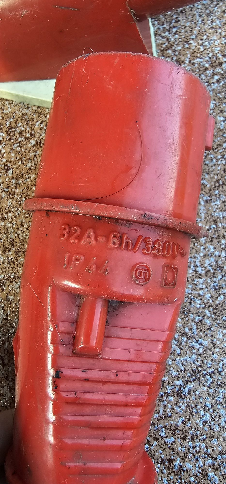 Gniazdo wtyczka siłowa  380V