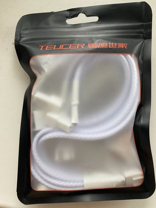 TEUCER 4-контактний кабель-розгалужувач