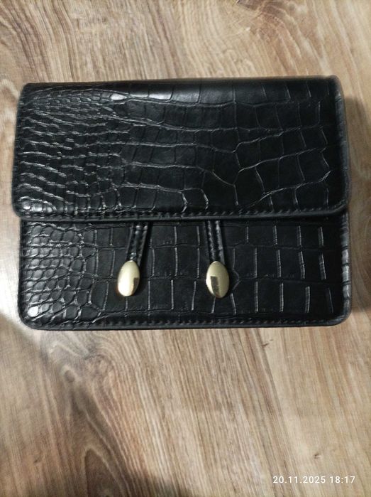 Torebka nerka czarna