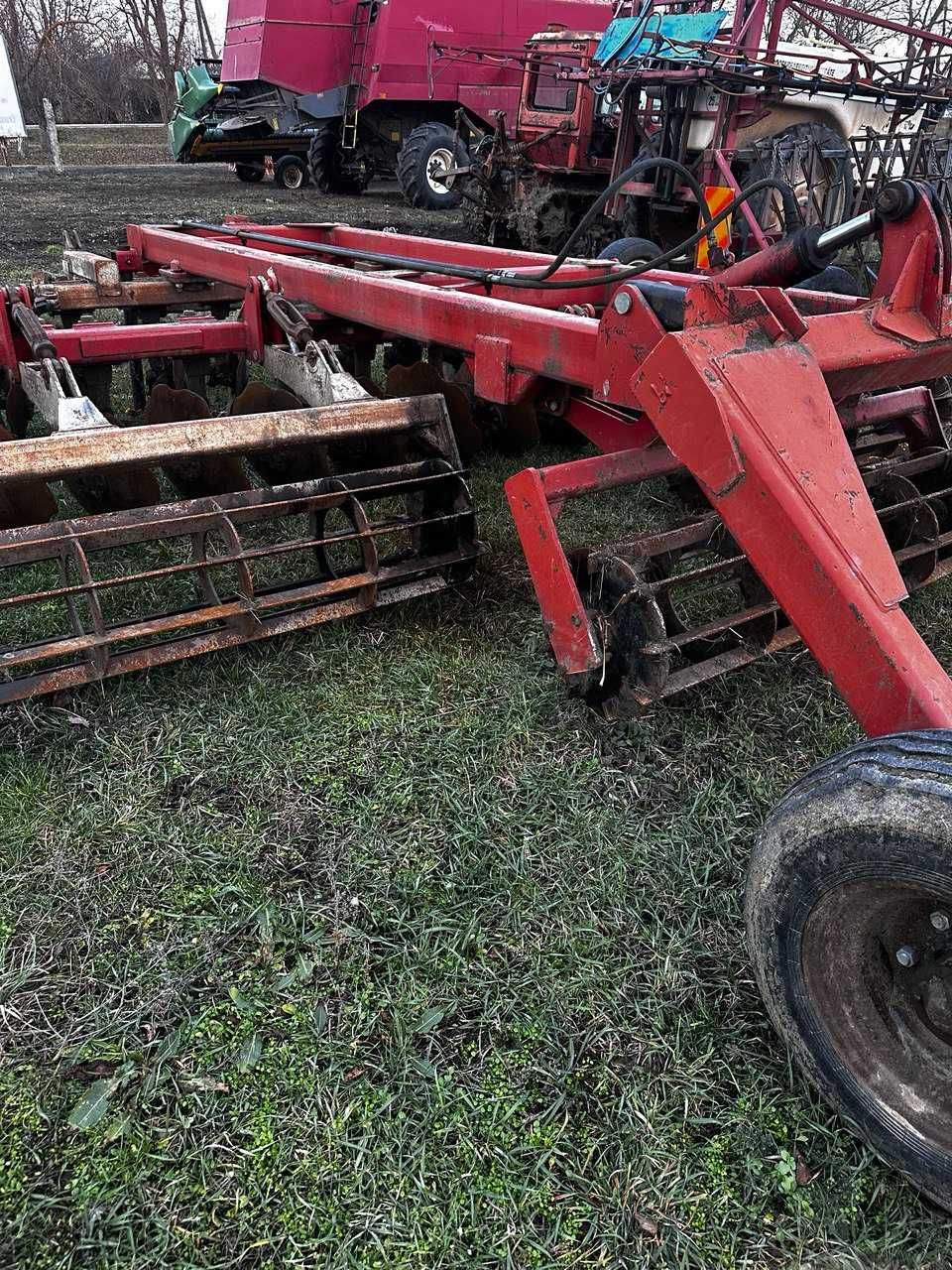 Продам дискову борону