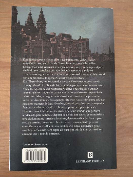 L " O Caso Rembrandt "  1ª Ed. Daniel Silva (Ed. Regular Como Novo)