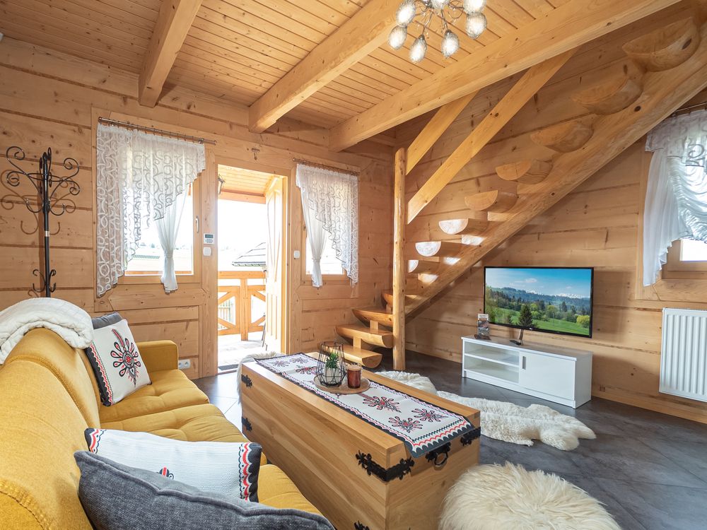 Domki z jacuzzi sauna i kominkiem w górach noclegi